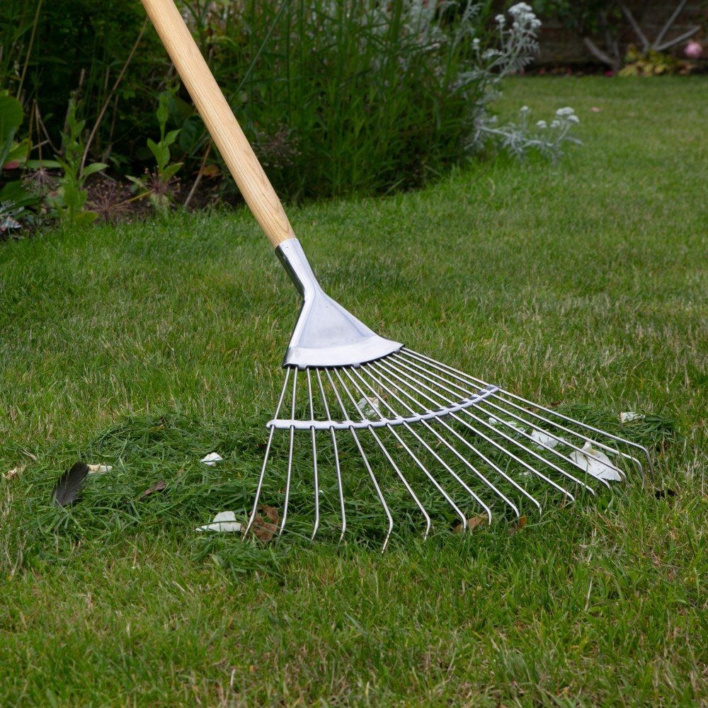 Wilkinson Sword Stainless Steel Lawn Rake Barn Farm Plants