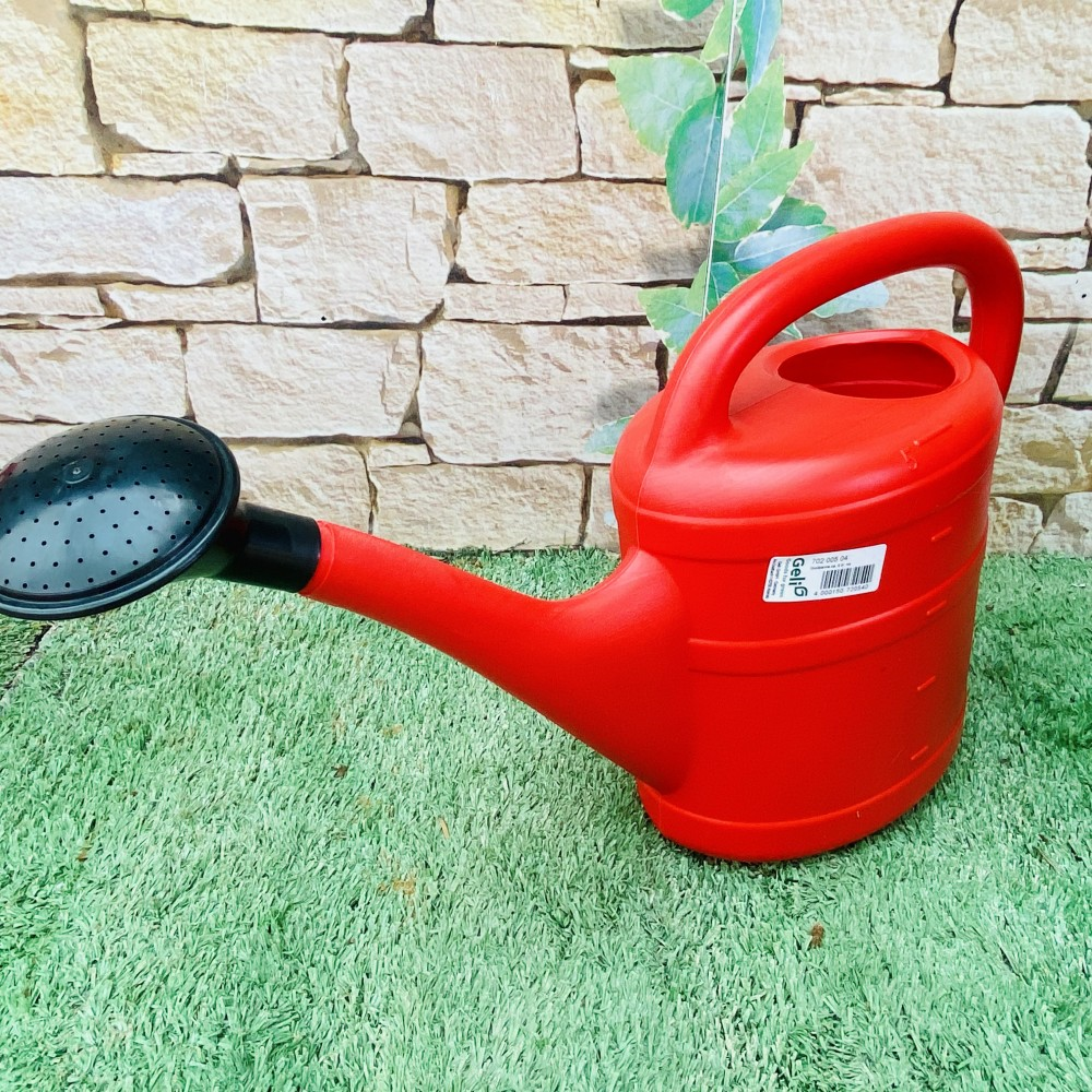10ltr Red Watering Can | Barn Farm Plants